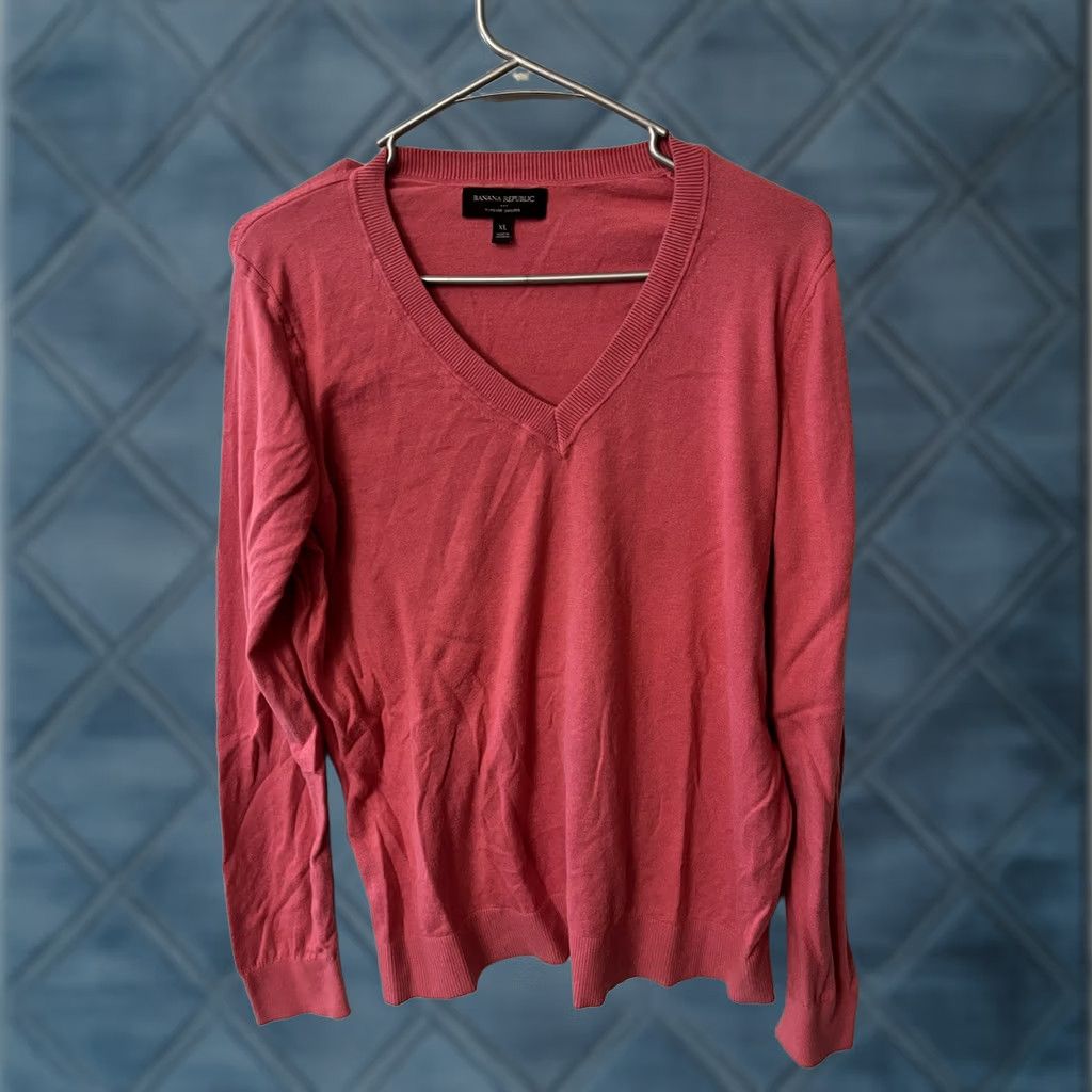 Banana Republic Banana Republic forever sweater womens XL Pink cotton blend classic V-Neck Pullover Knit Long Sleeve Size XL / US 12-14 / IT 48-50 - 1 Thumbnail