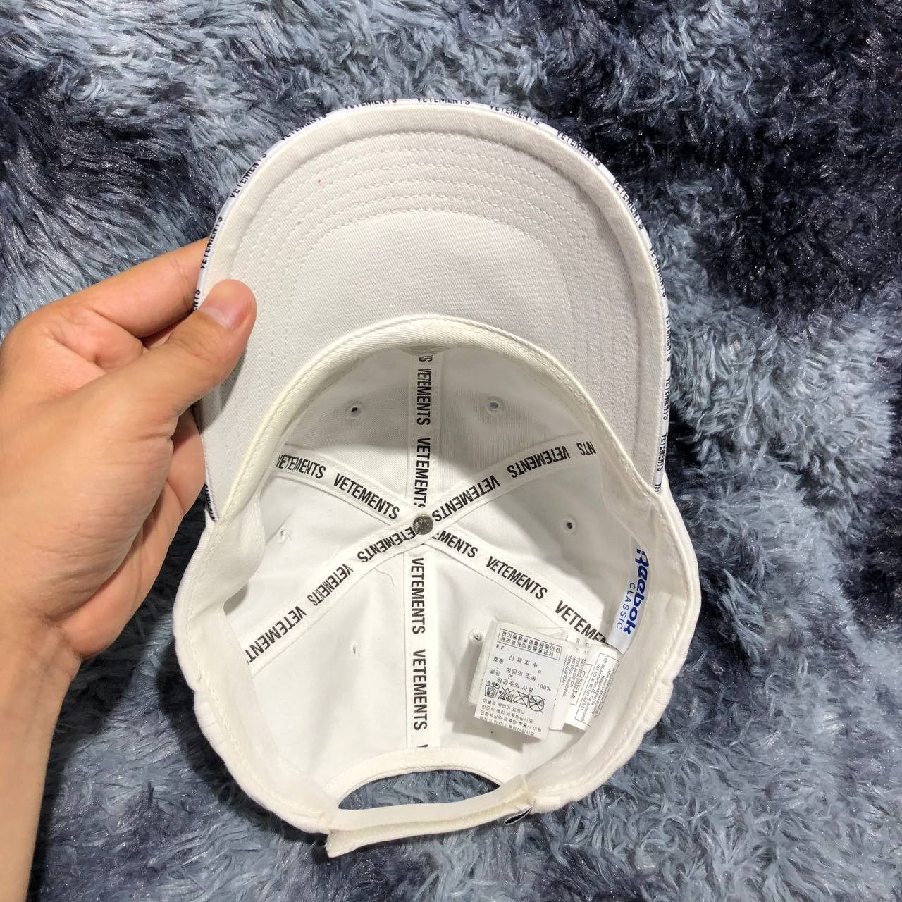 Reebok × Vetements Vetements X Reebok Logo Embroidered cap Size ONE SIZE - 10 Thumbnail
