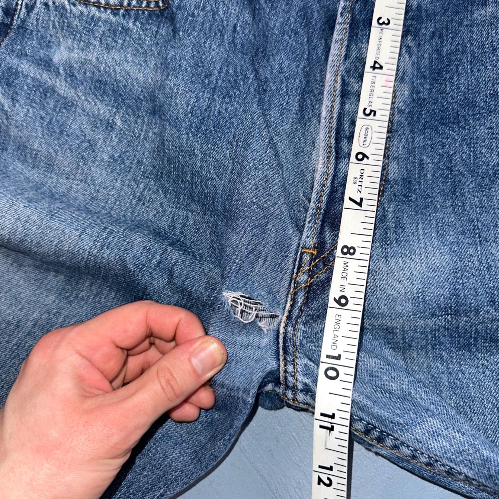 Levi's VINTAGE Levi's 501 Jeans 32x32 Levi's 501 Series Straight Mid Blue Denim Cotton Men 90s Europe 32x32 Regular Jeans Mens Size US 32 / EU 48 - 7 Thumbnail