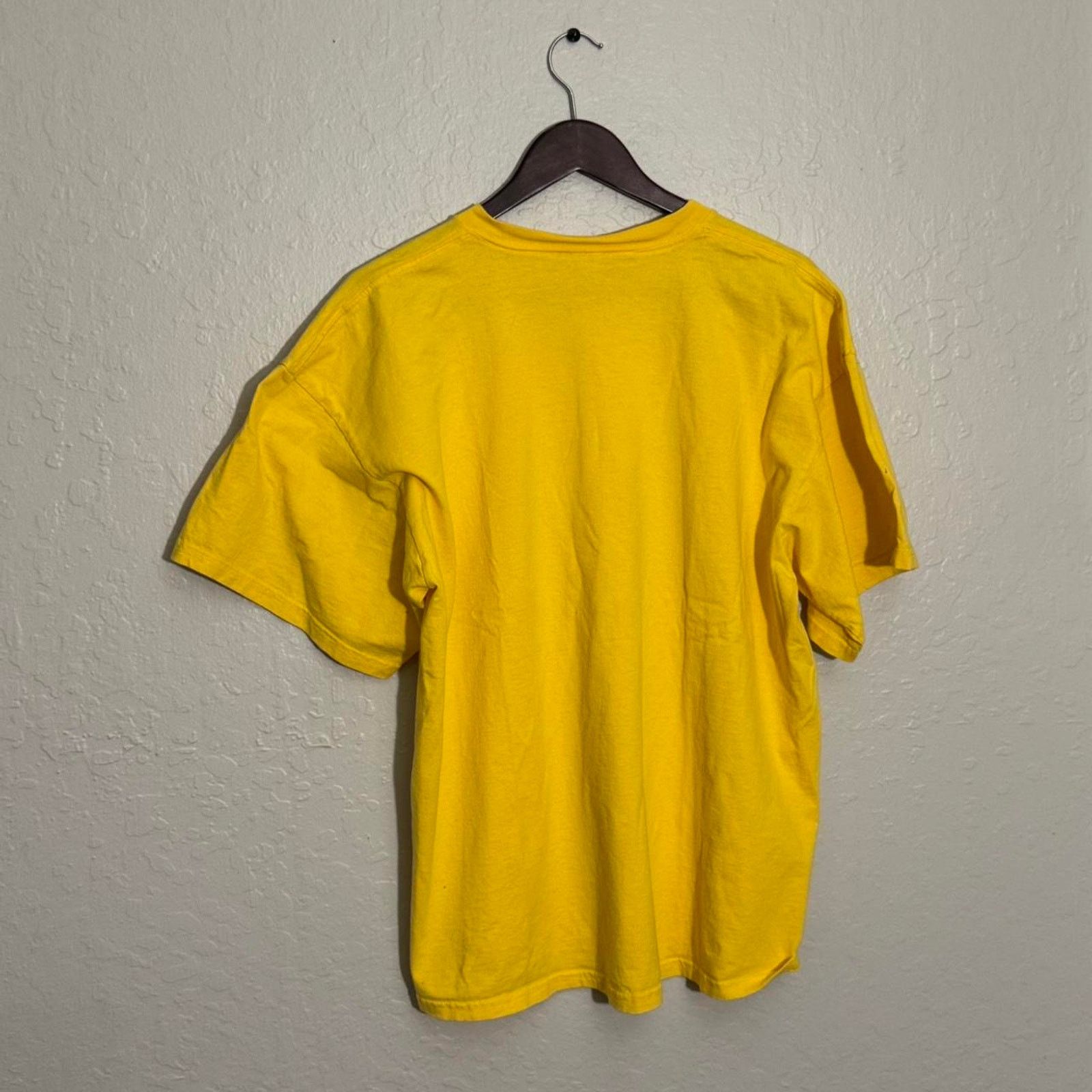 Nike Vintage yellow nike swoosh oversized shirt XL Size US XL / EU 56 / 4 - 5 Thumbnail