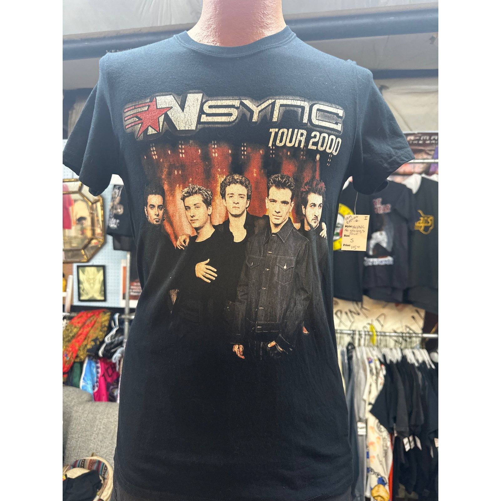 Gildan NSYNC 200 Tour REPRINT Size US S / EU 44-46 / 1 - 1 Thumbnail