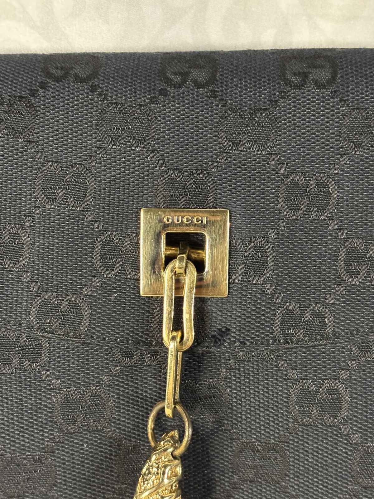 Gucci (Rare) Gucci X Tom Ford Runaway Tiger Head Bag Size ONE SIZE - 5 Thumbnail