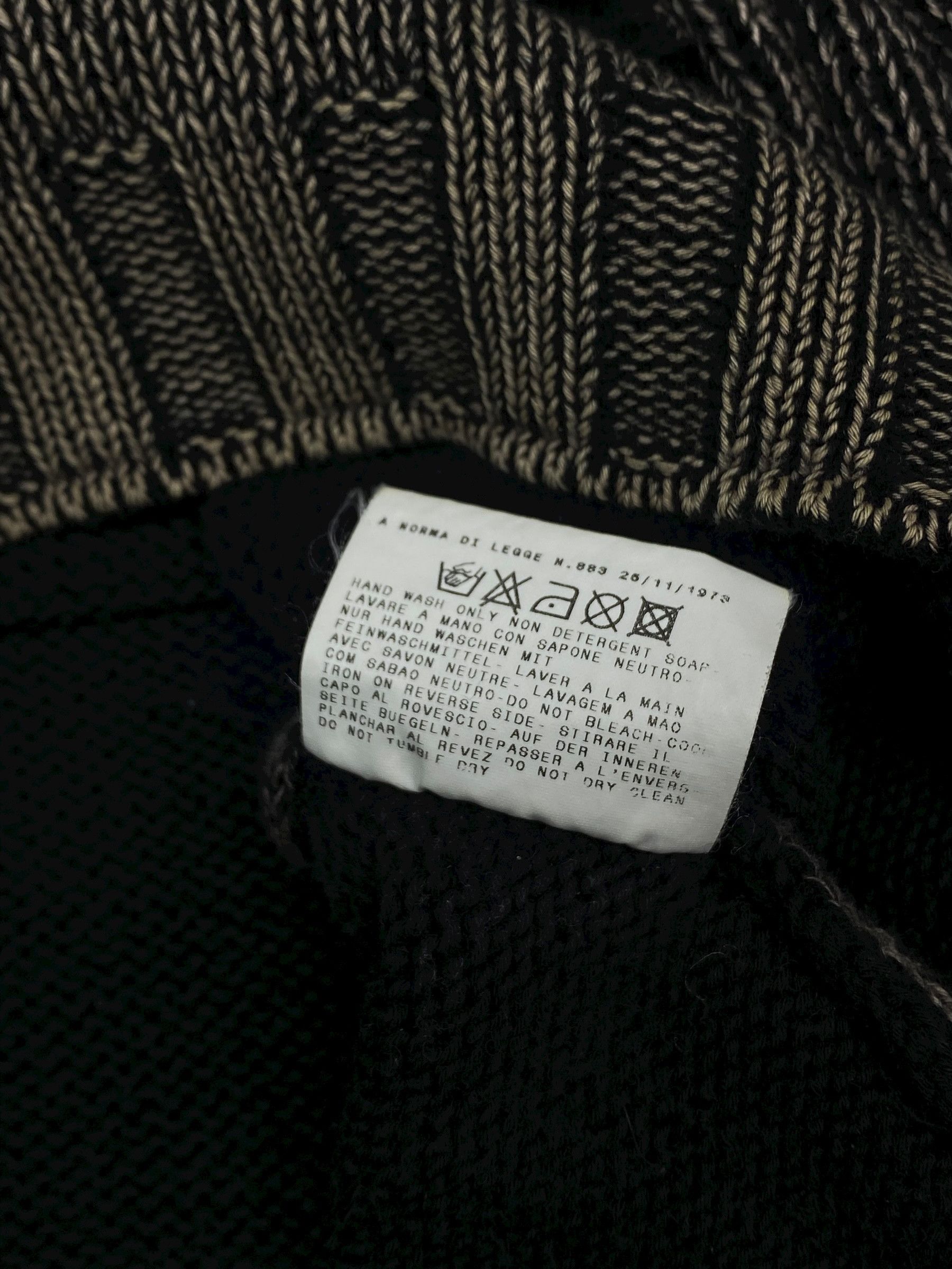 Versace Jeans Couture Vintage 90s Versace Jeans Couture Avant Garde Y2k Sweater Size US XXL / EU 58 / 5 - 13 Thumbnail