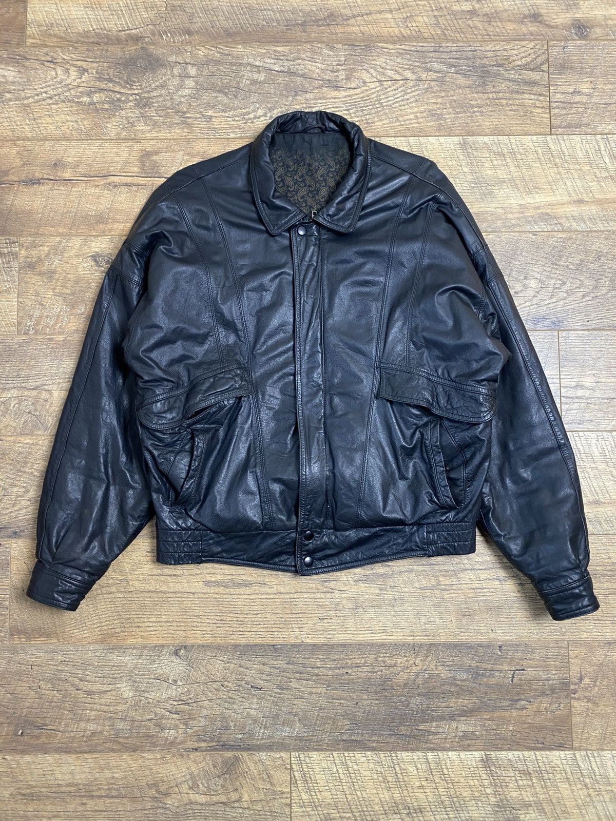 Japanese Brand Vintage Black Leather Jacket Retro Futuristic Bomber Size US L / EU 52-54 / 3 - 1 Thumbnail