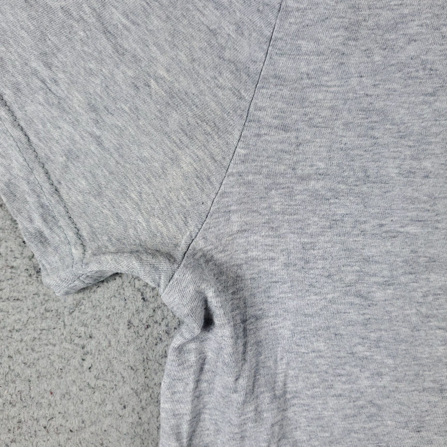 Tommy Hilfiger Tommy Hilfiger T Shirt Mens Large Gray Logo Casual Short Sleeve Adult Size US L / EU 52-54 / 3 - 3 Thumbnail