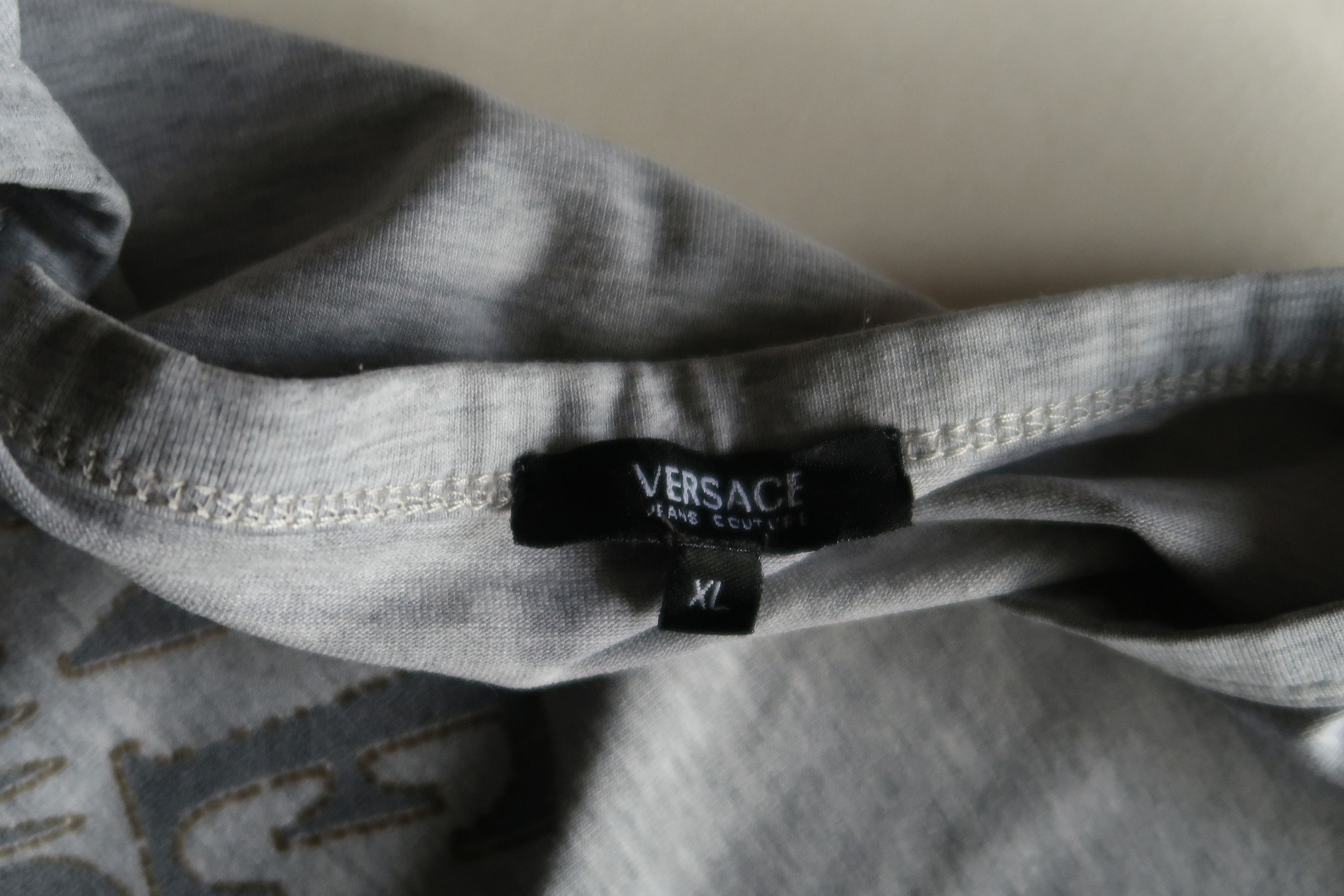 Versace Jeans Couture Grey Print Sweatshirt Y2K Size XL / US 12-14 / IT 48-50 - 4 Thumbnail