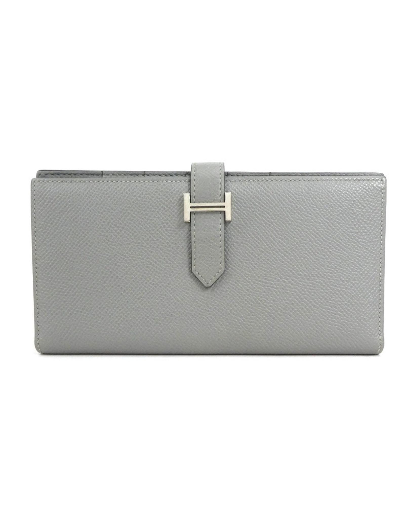 image of Hermes Exquisite Leather Long Wallet - Classic And Timeless Design in Grey, Women's