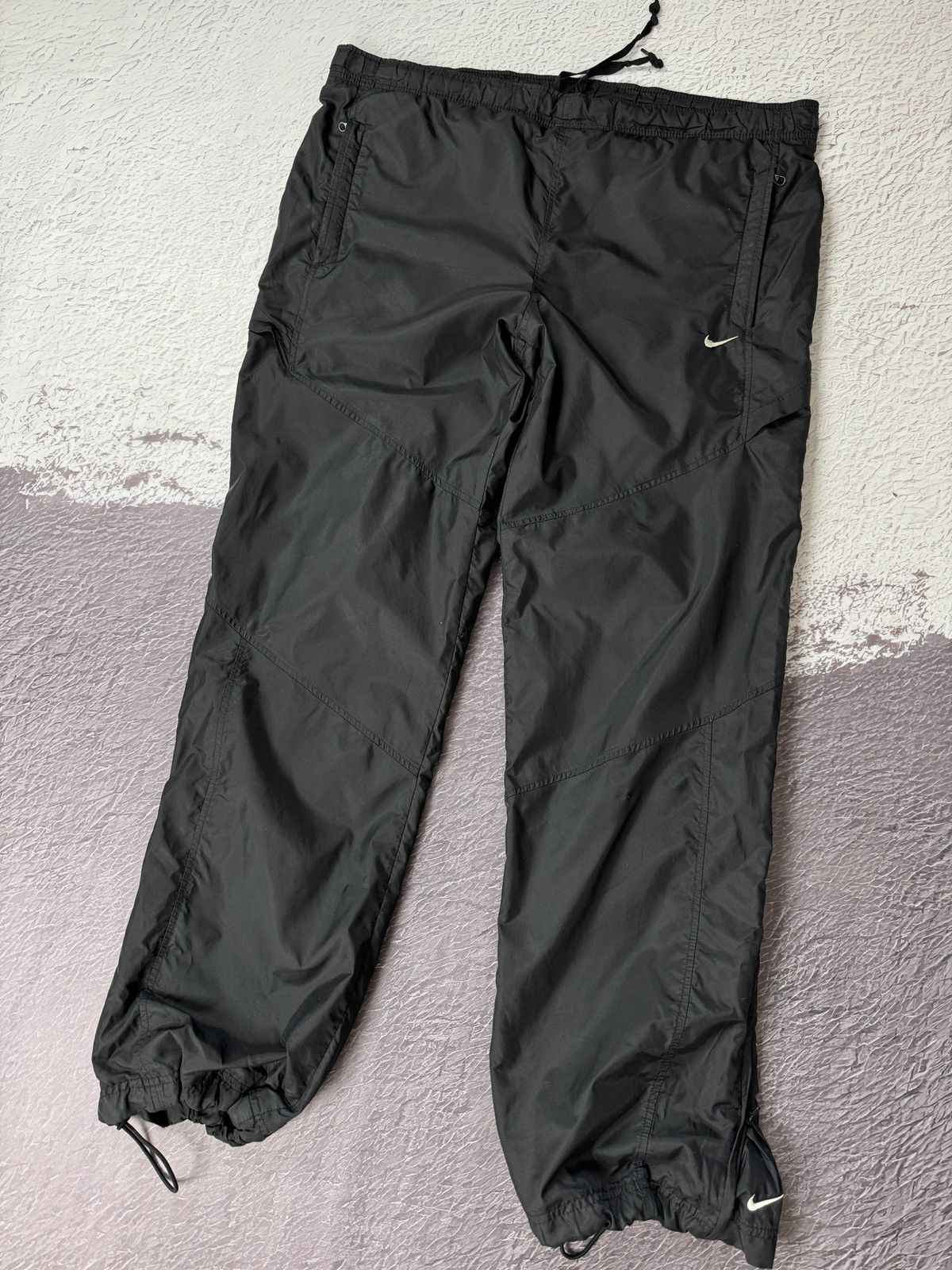 Nike Nike vintage Y2K double swoosh black nylon tightening pants Size US 38 / EU 54 - 3 Thumbnail