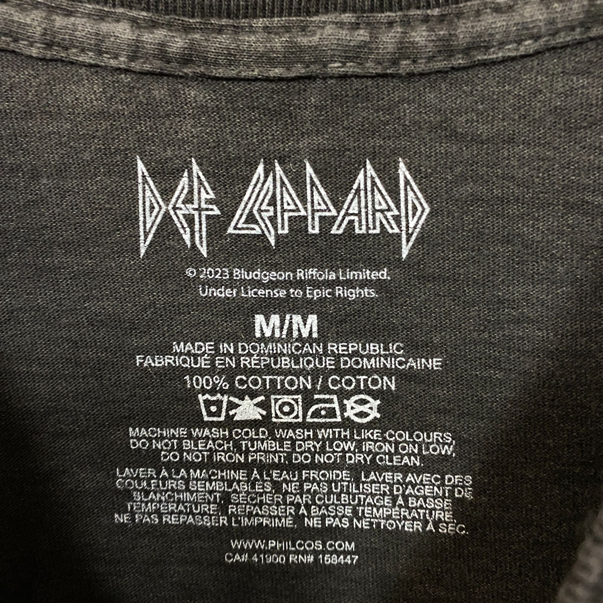 Def Leppard Def Leppard 'Animal' 1987 Graphic Heavy Metal T-Shirt Medium Size US M / EU 48-50 / 2 - 4 Thumbnail