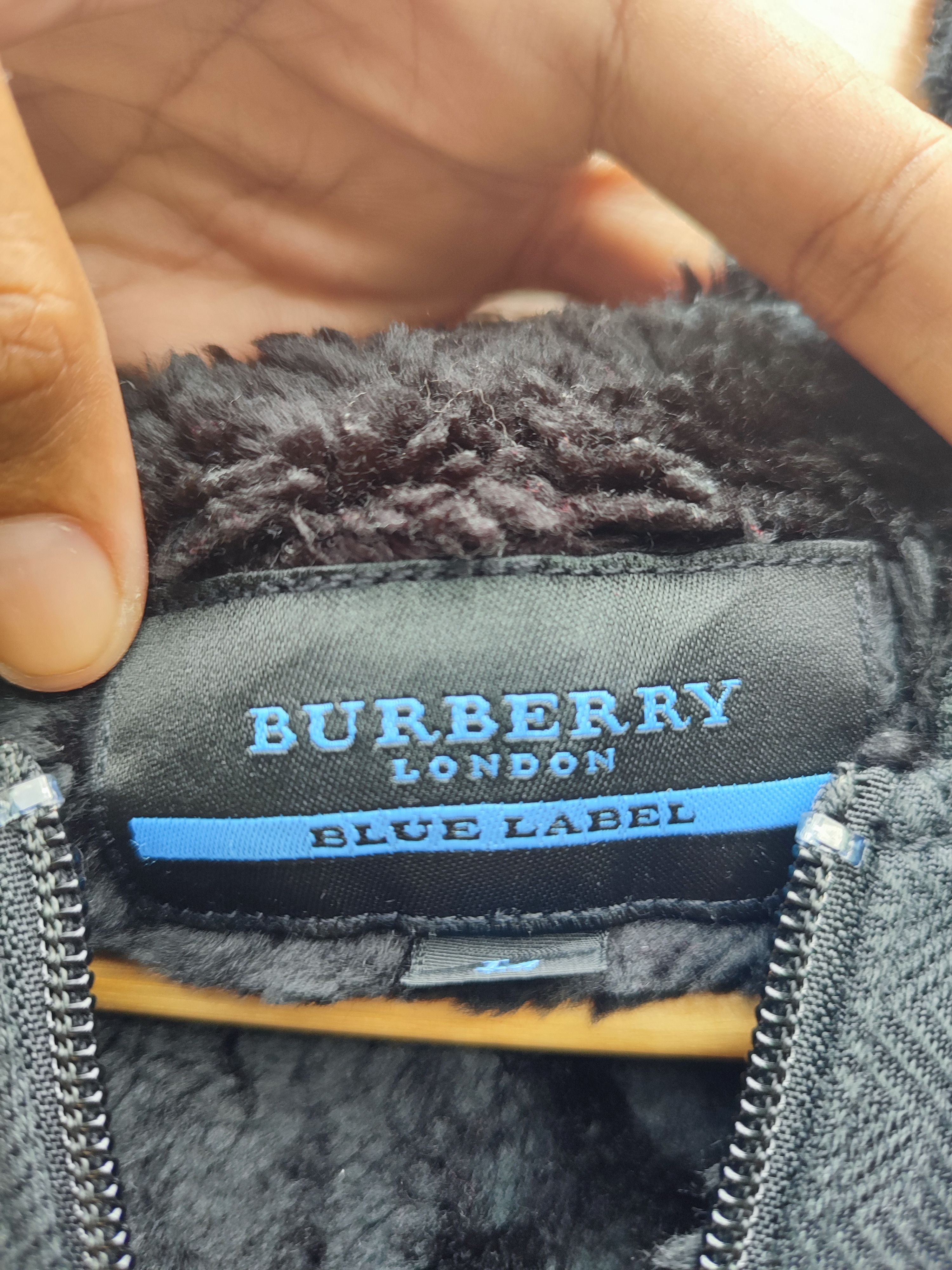 Burberry Burberry Blue Label Fleece-Lined Zip Hoodie (Vintage, Black) Size US L / EU 52-54 / 3 - 9 Thumbnail