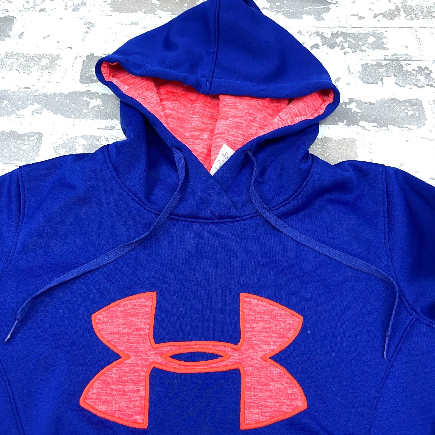 Under Armour Under Armour Hoodie Women XS Blue Pink Sweatshirt Sweater Loose Cold Gear Size XS / US 0-2 / IT 36-38 - 2 Thumbnail