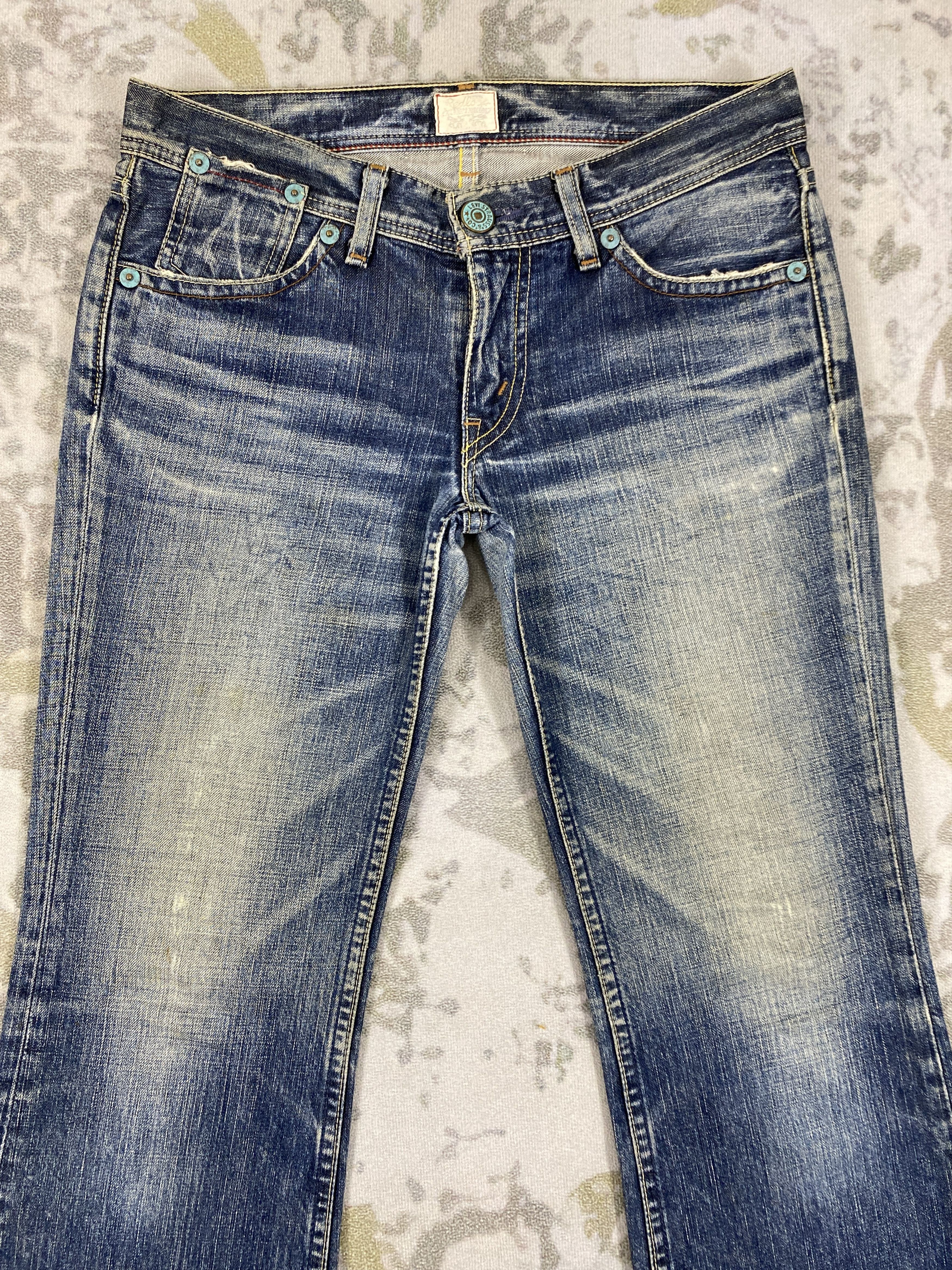 Japanese Brand Faded Blue Vintage Levi's Redloop Flare 31x28 Denim- JN3518 Size US 31 - 3 Thumbnail