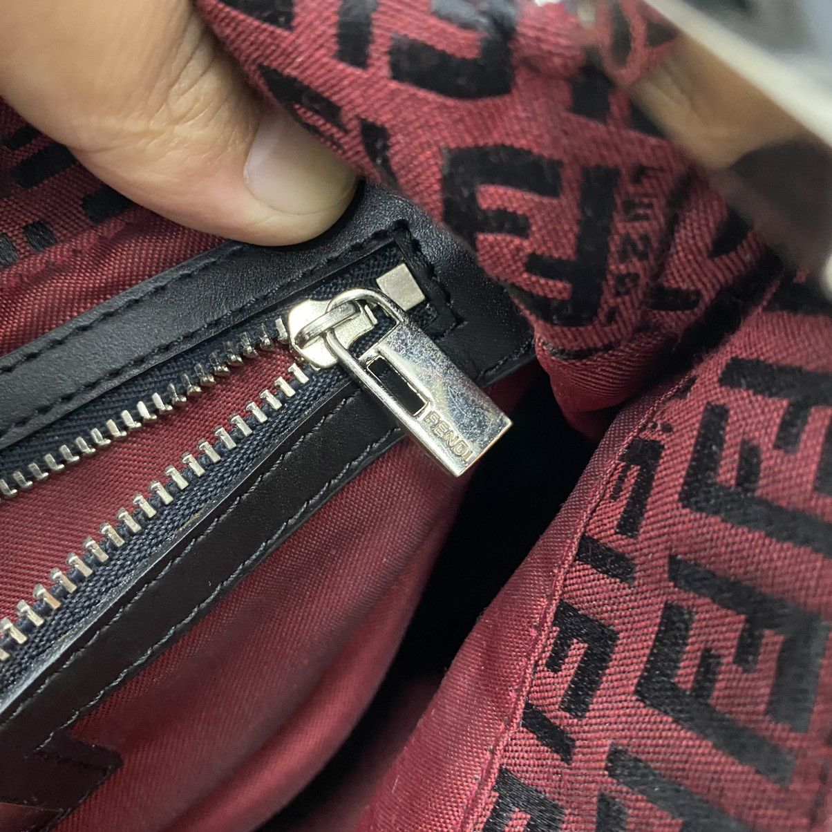 Fendi ‼️LASTDROP‼️ AUTHENTIC FENDI MAMMA ZUCCHINO SHOULDER BAG Size ONE SIZE - 17 Thumbnail