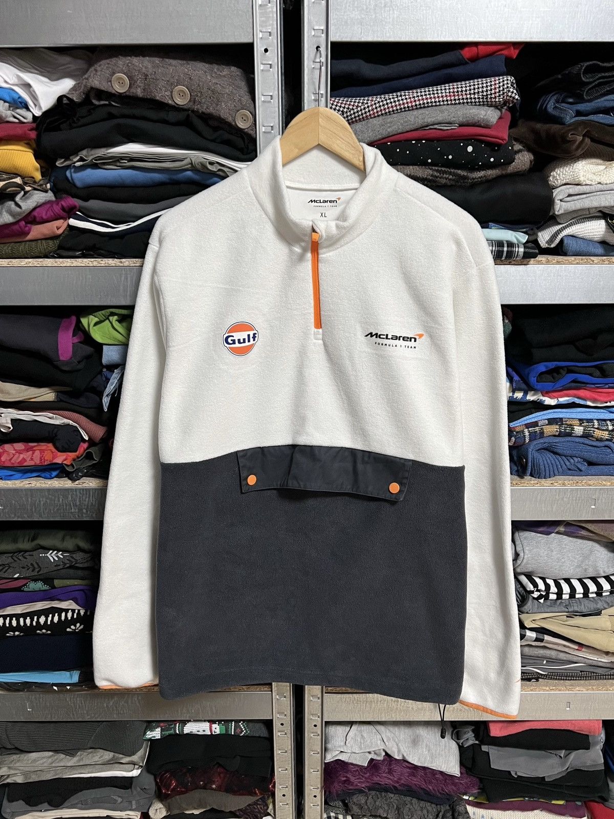 Formula 1 McLaren Gulf White Fleece Jacket Formula 1 F1 Racing Size XL Size US XL / EU 56 / 4 - 1 Thumbnail