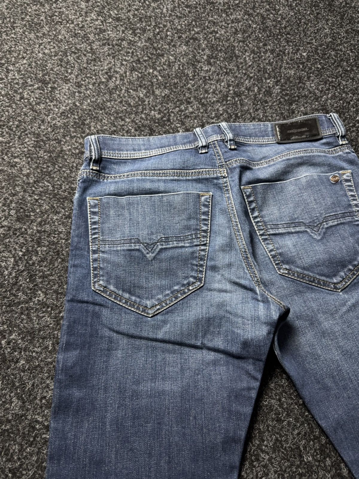 Diesel Luxury 00s Diesel Tepphar Slim Tapered Jeans Rock Y2K Denim Size US 30 / EU 46 - 16 Thumbnail