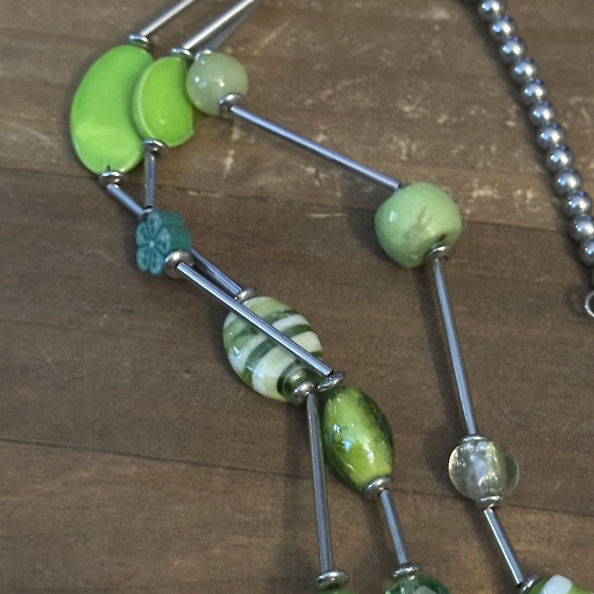 Other Silver tone multi strand layered green bead necklace Size ONE SIZE - 5 Thumbnail