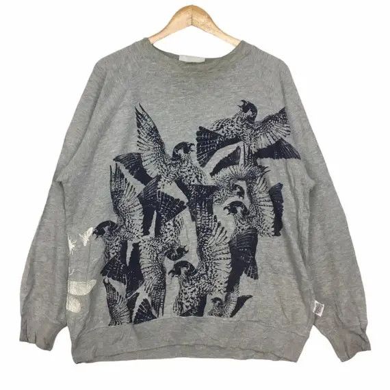 Japanese Brand Vtg 90' BEYOND THE VALLEY Birds Of Paradise Sweatshirt Size M / US 6-8 / IT 42-44 - 1 Thumbnail
