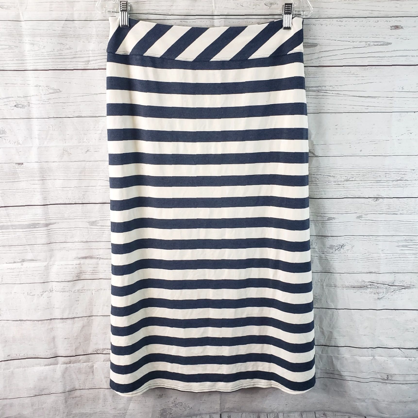Athleta Athleta Womens Ribbon Stripe Tulip Midi Skirt sz Small Blue Pull On Size 28" / US 6 / IT 42 - 3 Thumbnail