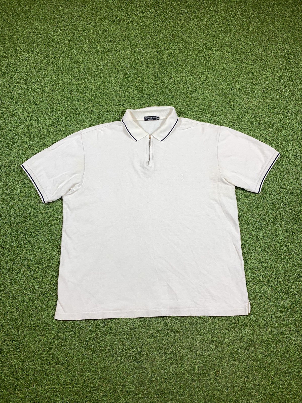 Yves Saint Laurent Vintage 90s Yves Saint Laurent polo zip japanese size XL Size US XL / EU 56 / 4 - 1 Thumbnail