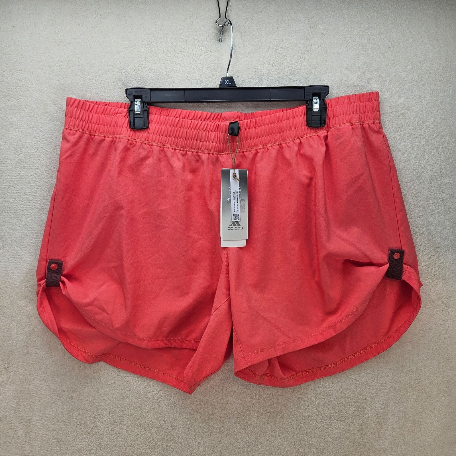Adidas ADIDAS WOMEN'S XL PINK PACER SNAP RUNNING TRAINING GYM SHORT Size 36" / US 14 / IT 50 - 1 Thumbnail