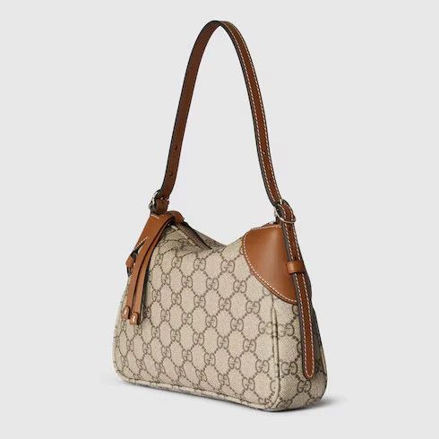 Gucci o1la5ras0526 Size: OS / GG Emblem Small Shoulder Bag Size ONE SIZE - 4 Thumbnail