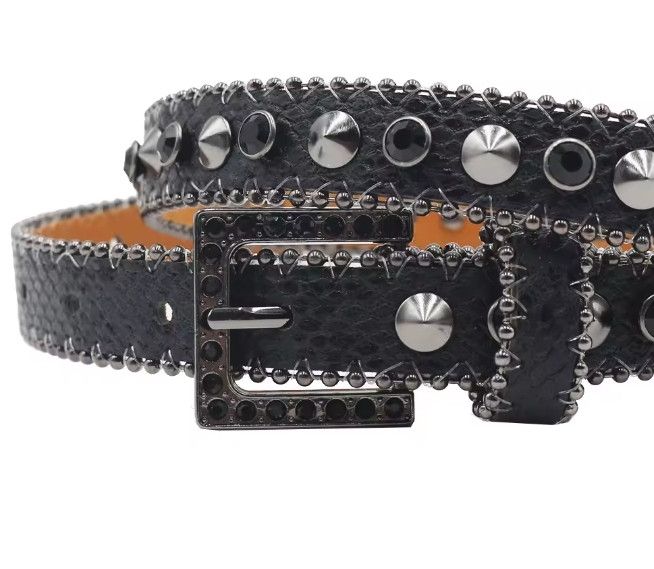 Vintage The rhine and the spiky black lux belts Size ONE SIZE - 1 Thumbnail