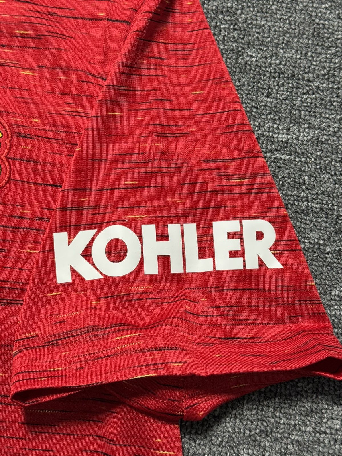 Adidas Adidas Manchester United 2020/21 Home Jersey NWT Jeff Willy Size US L / EU 52-54 / 3 - 8 Thumbnail