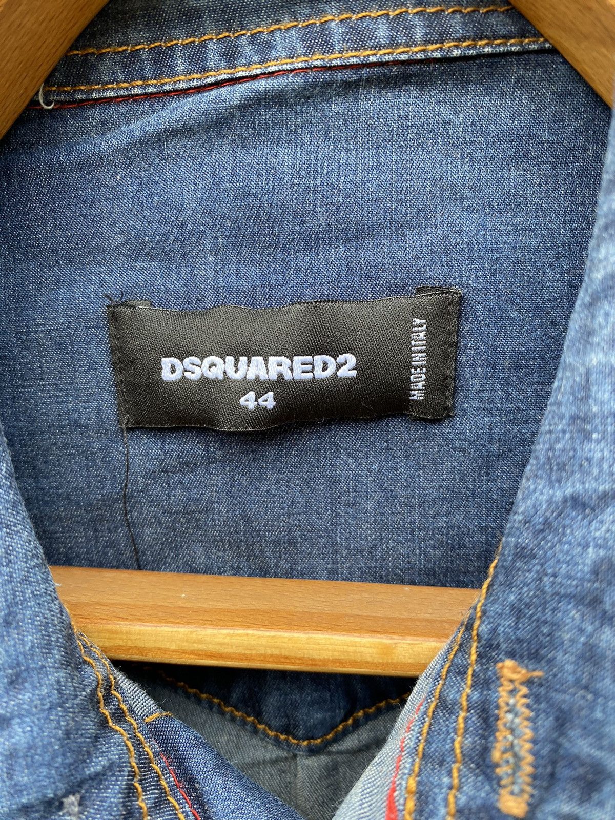 Dsquared2 × Vintage DSquared2 Distressed Denim Shirt Size US S / EU 44-46 / 1 - 6 Thumbnail