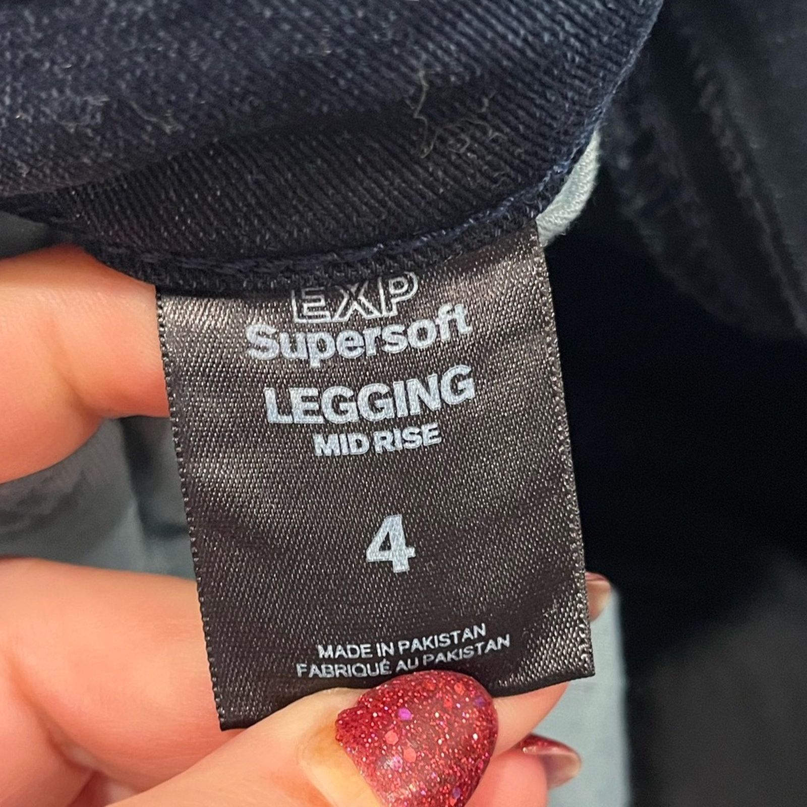Express Express Supersoft Legging Jeans Mid Rise Denim Blue Size 4 Size 27" / US 4 / IT 40 - 9 Thumbnail
