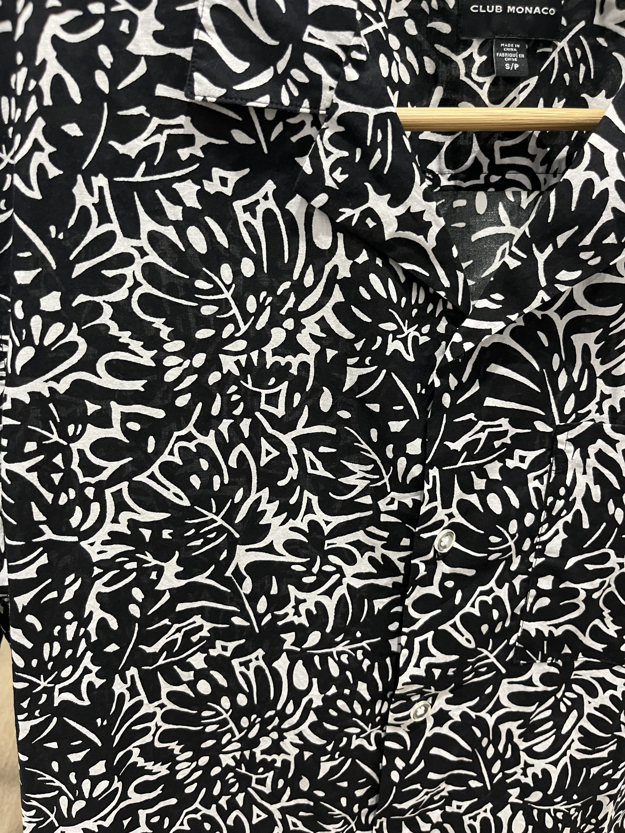Club Monaco Great condition - Club Monaco black & white patterned shirt Size US S / EU 44-46 / 1 - 5 Thumbnail