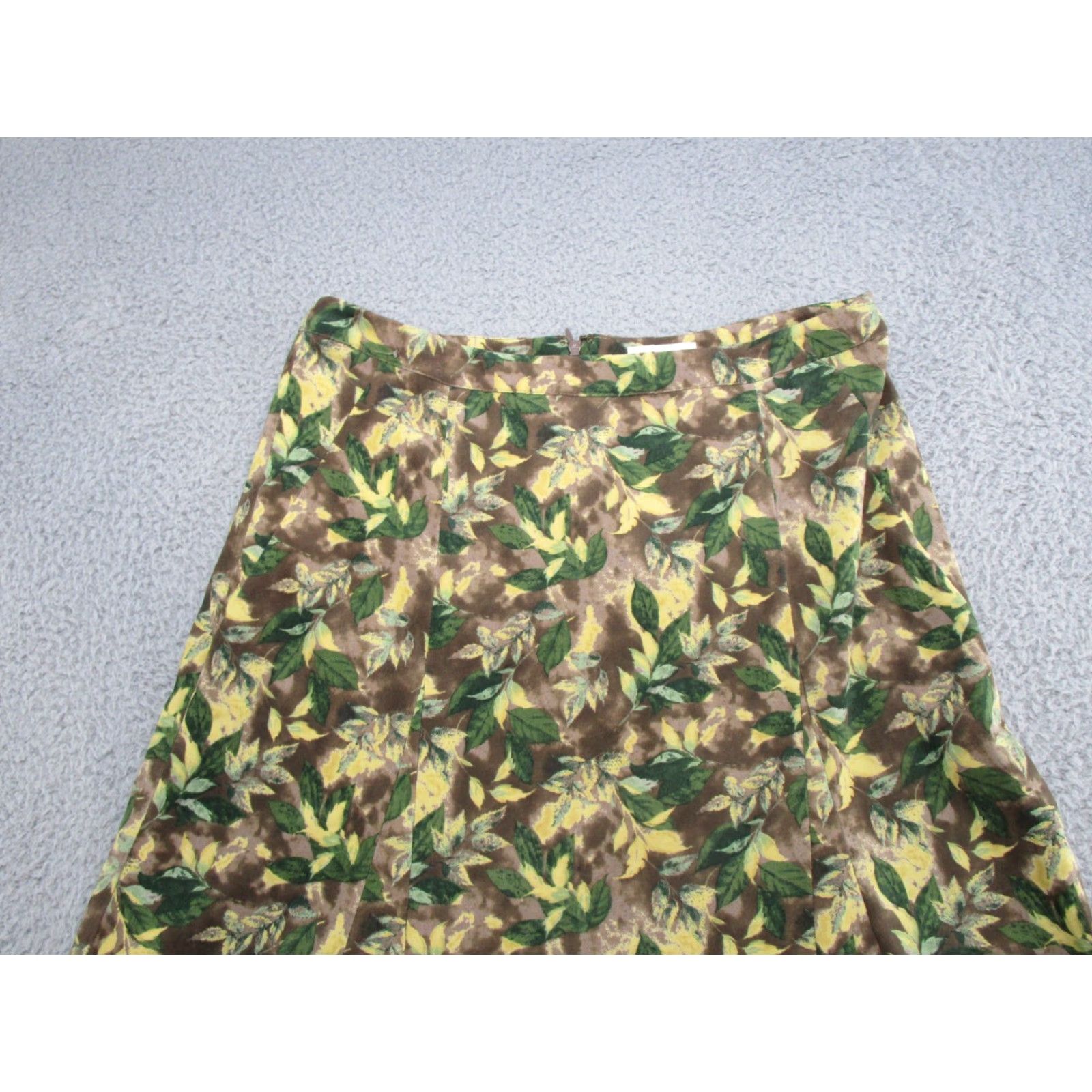 Vintage VINTAGE Christopher & Banks Skirt Green Floral A-Line Midi Unlined Stretch Boho Casual Womens M Green Floral Hippie 90s? Size 32" / US 10 / IT 46 - 2 Thumbnail