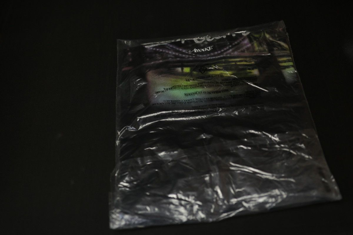 Awake NY Black Sz Medium Awake NY Living the Dream Tee Size US M / EU 48-50 / 2 - 3 Thumbnail