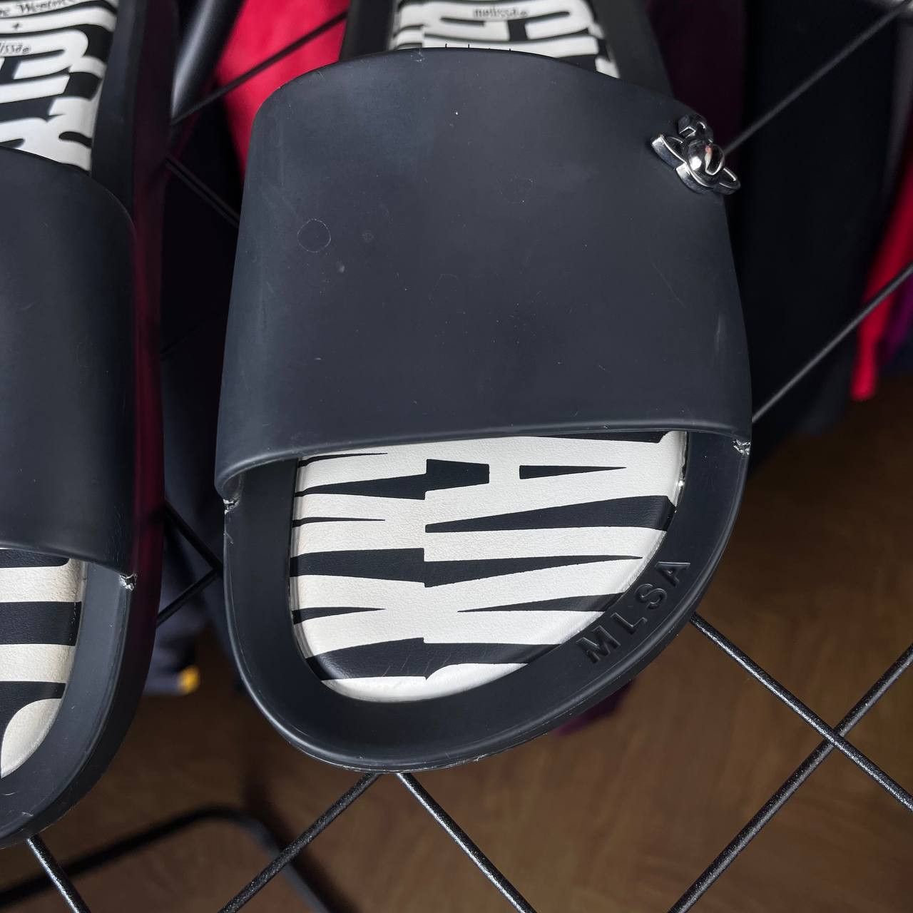 Melissa × Vivienne Westwood Vivienne Westwood Anglomania x Melissa Black Slides Sandals Size US 8 / IT 38 - 4 Thumbnail