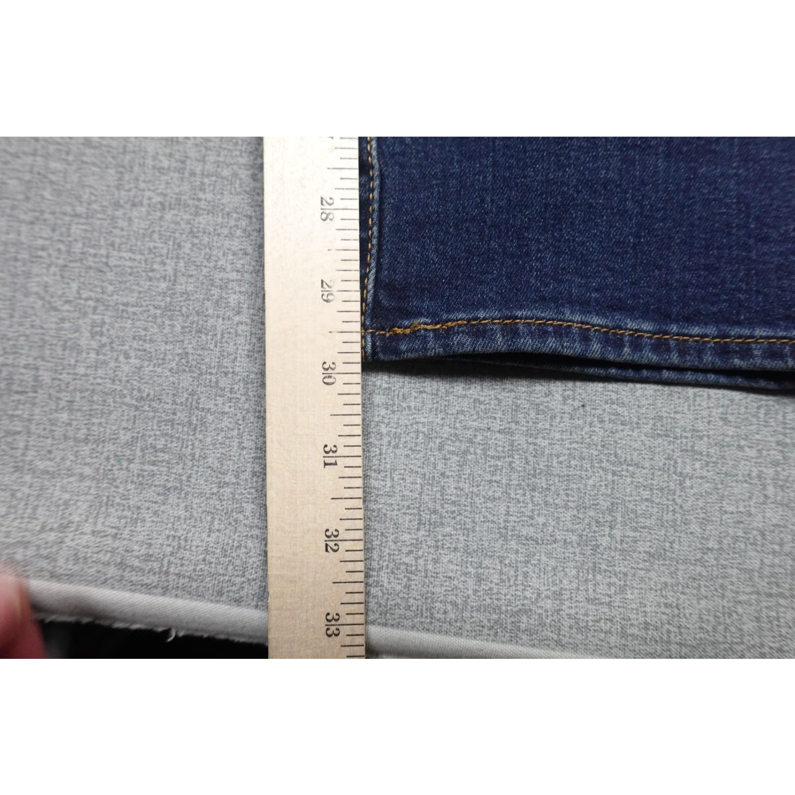 Levi's Levi's 501 Jeans Mens 31x30 Blue Medium Wash Denim Button Fly NWT Straight Leg Vintage No Womens Mens Girls Boys Size US 31 - 5 Thumbnail