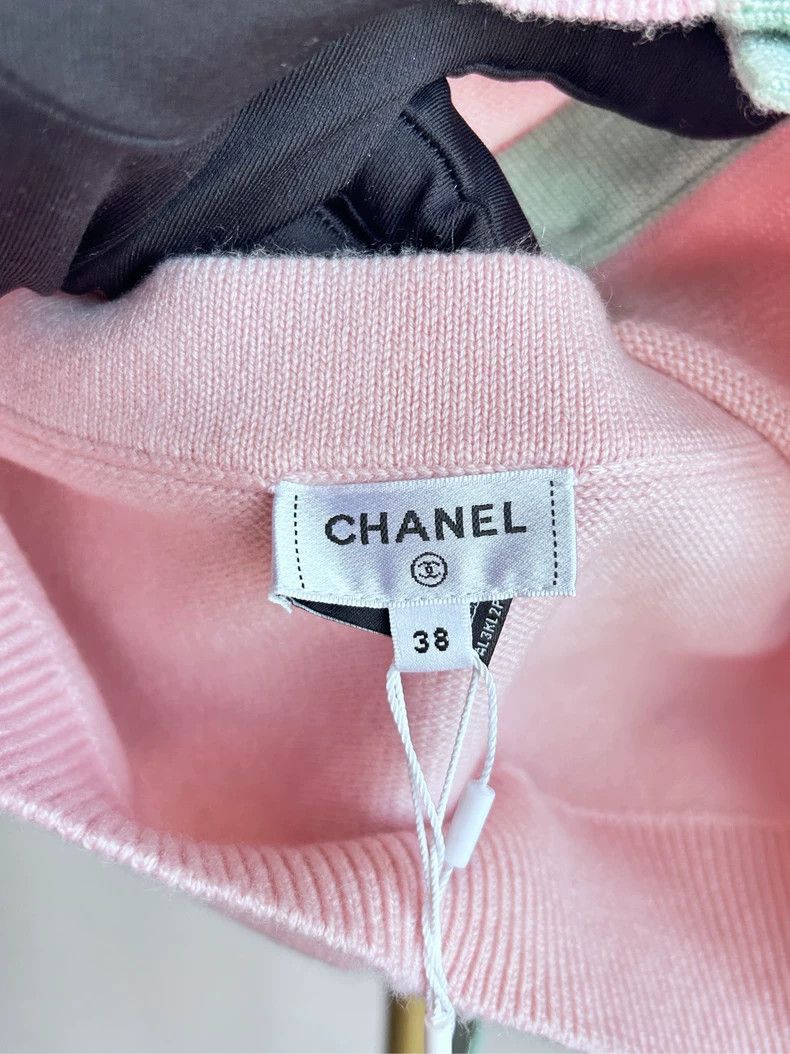 Chanel Chanel 24c pink halter strap vest Size XS / US 0-2 / IT 36-38 - 1 Thumbnail