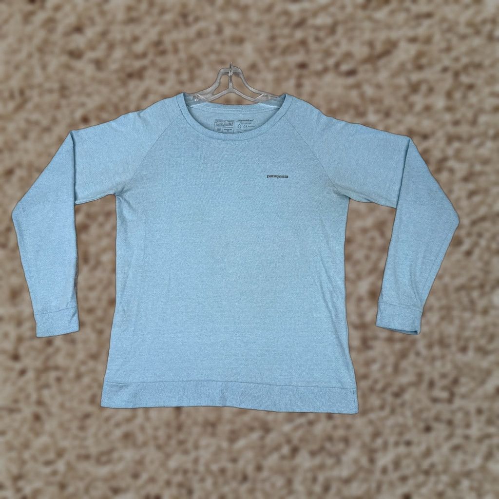 Patagonia Patagonia Shirt Men Medium Blue Crew Neck Long Sleeve Polyester Blend READ Size US M / EU 48-50 / 2 - 1 Thumbnail