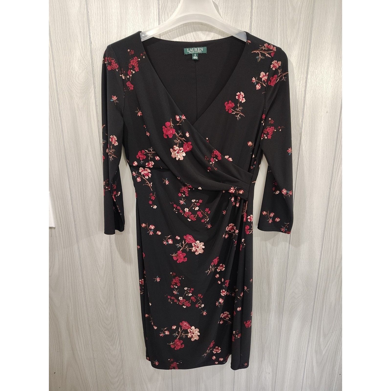 Lauren Ralph Lauren Women's Lauren Ralph Lauren Dark Floral Faux Wrap Size 10 Size L / US 10 / IT 46 - 1 Thumbnail