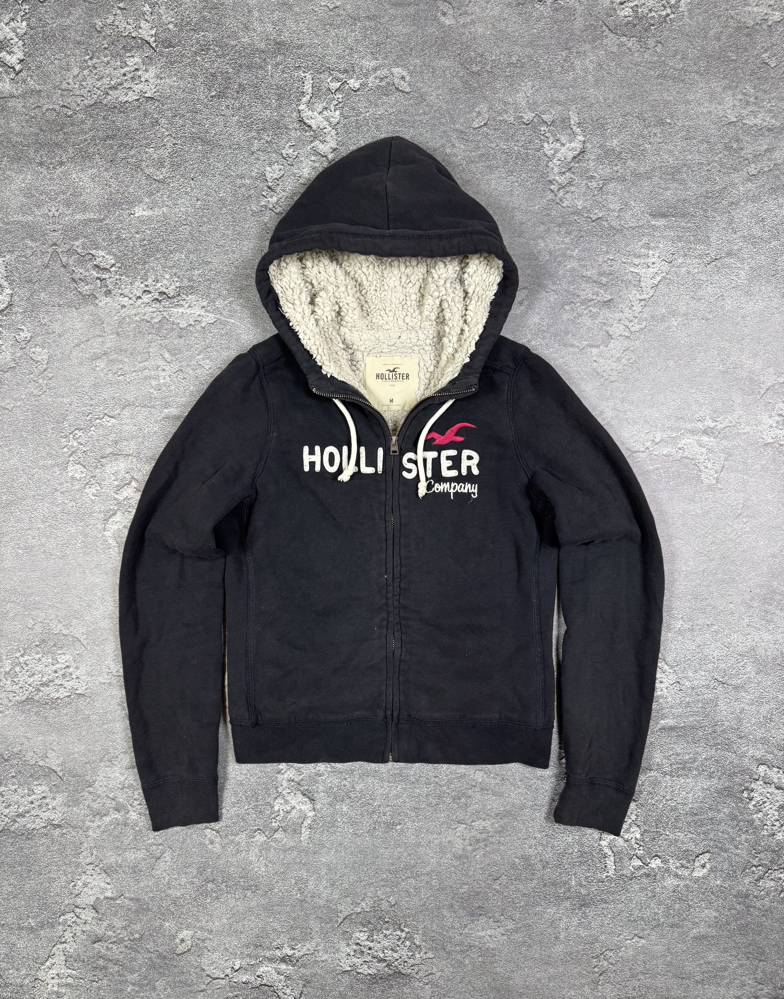 Hollister Hollister Fur Navy Cropped Hoodie Size M Streetwear Y2K Size M / US 6-8 / IT 42-44 - 1 Thumbnail