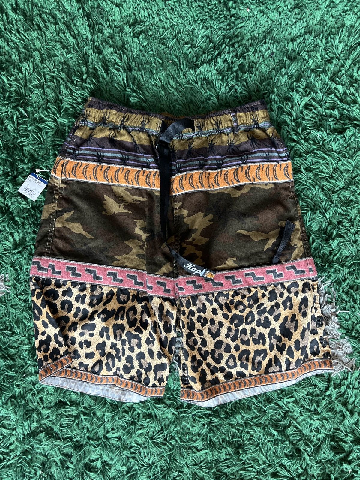 Kapital Kapital Baka Shorts Crazy Camo Size US 30 / EU 46 - 1 Thumbnail
