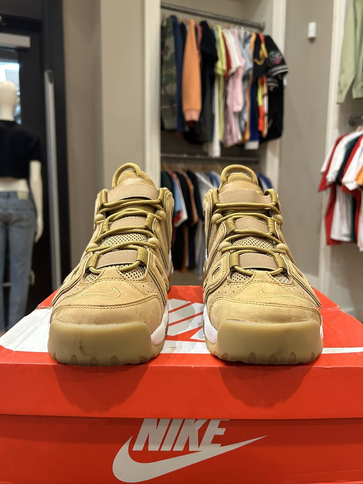 Nike Nike Air Max More Uptempo Flax Size US 8.5 / EU 41-42 - 3 Thumbnail
