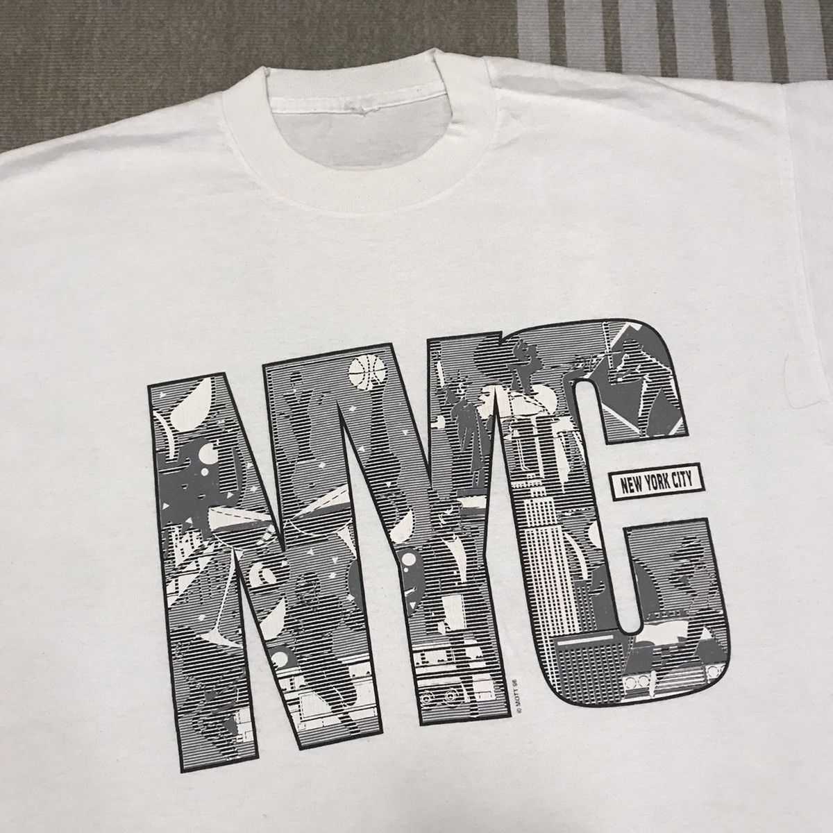 Vintage VINTAGE NEW YORK CITY 90s RARE TEE Size US L / EU 52-54 / 3 - 2 Thumbnail
