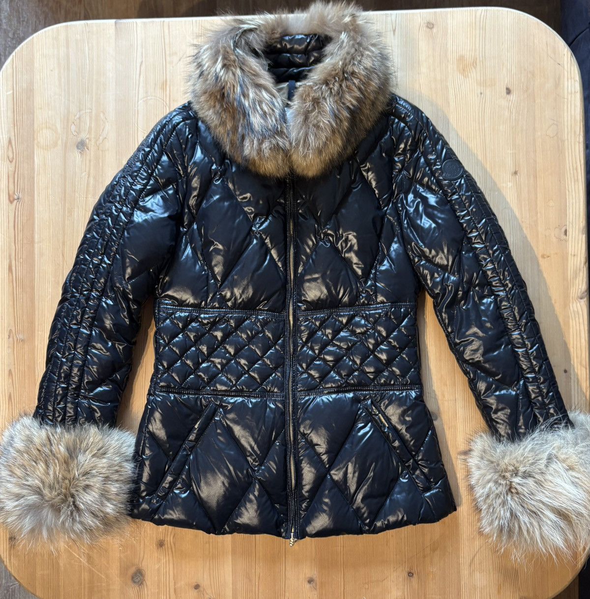 Moncler Moncler Roswell Jacket Size M / US 6-8 / IT 42-44 - 1 Thumbnail
