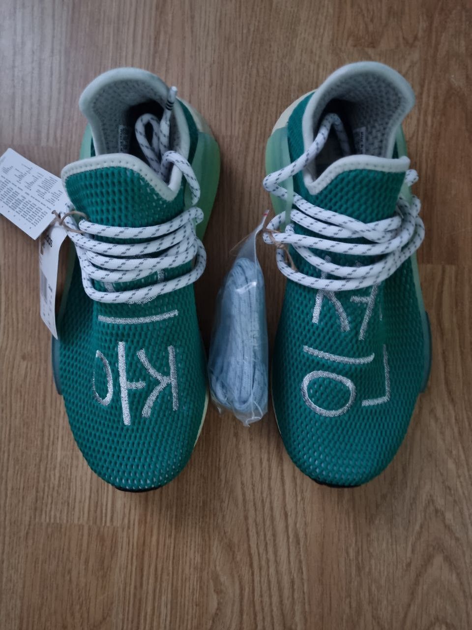 Adidas adidas NMD Hu Pharrell Dash Green Size US 5.5 / EU 38 - 4 Thumbnail