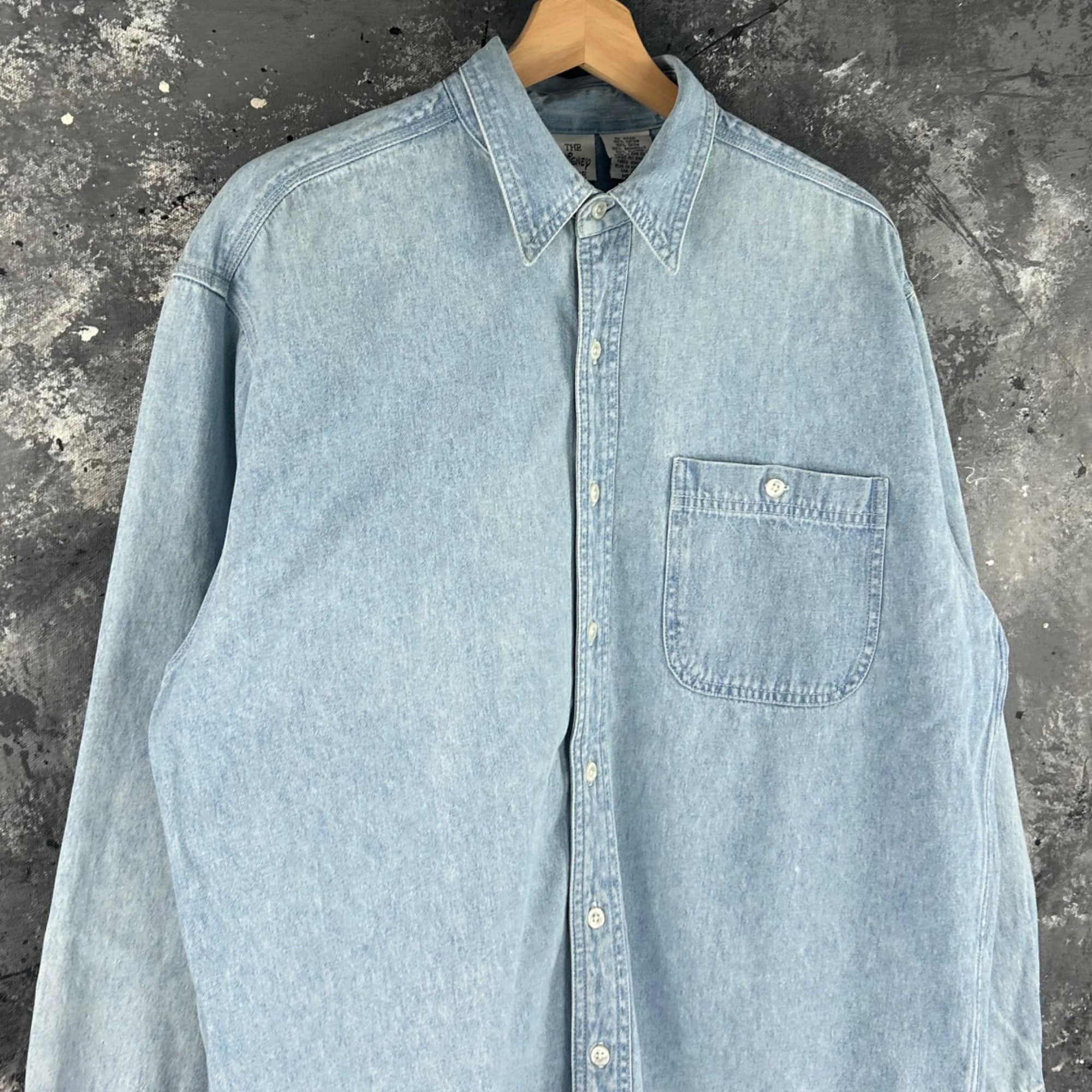 Disney Vintage Winnie the Pooh denim button shirt Size US L / EU 52-54 / 3 - 4 Thumbnail