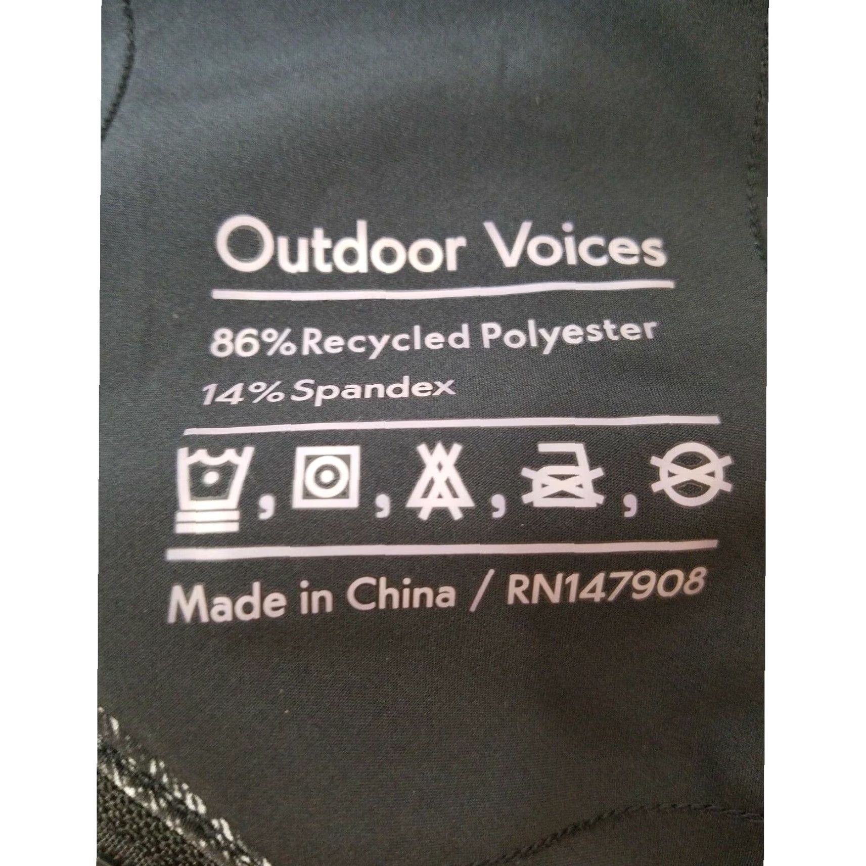 Outdoor Voices Outdoor Voices Jacket Women Small L/S Black White Breathable Lightweight Windbreaker Zip Running & Jogging Activewear Shoes? Size S / US 4 / IT 40 - 5 Thumbnail