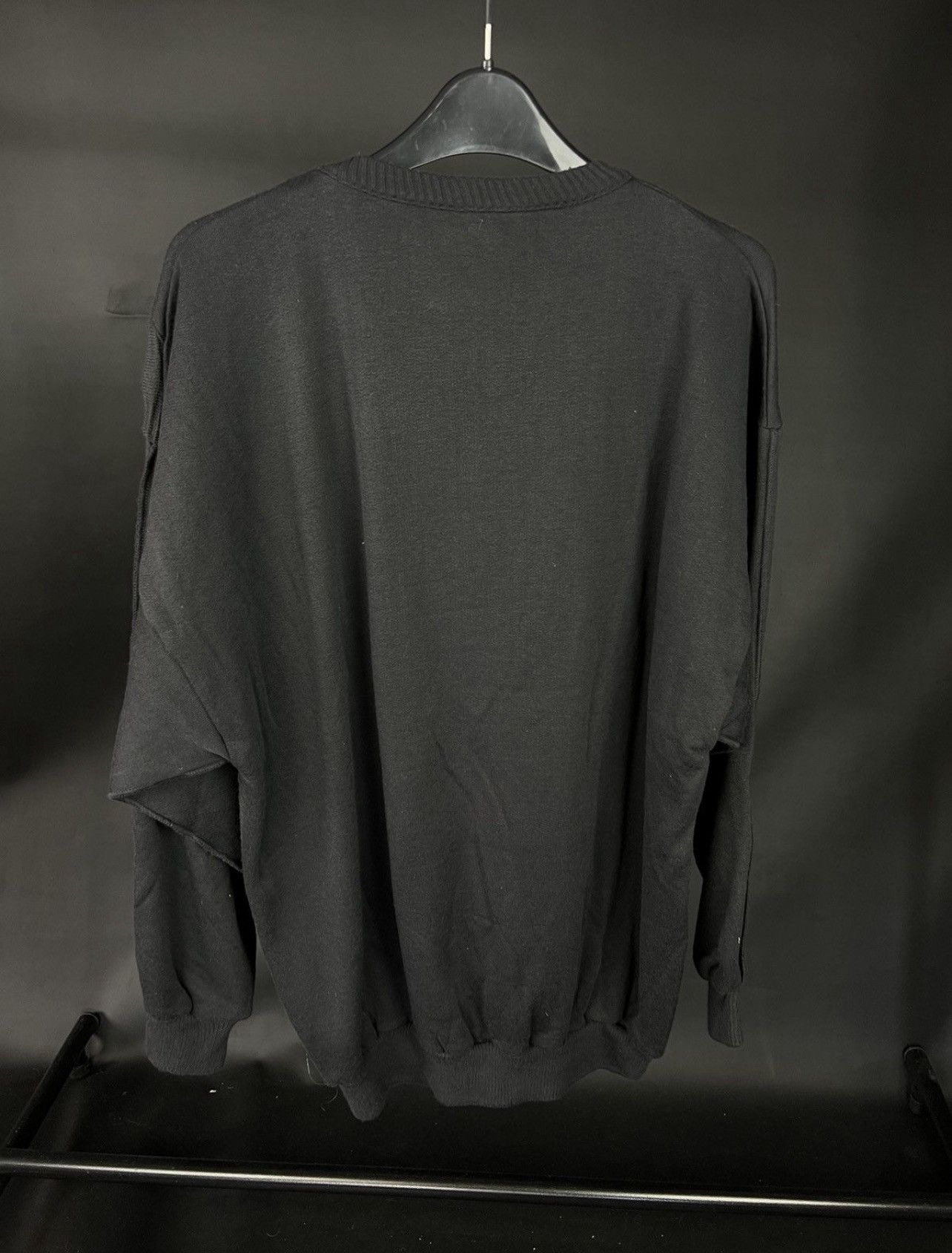 VTG sweater Carlo Colucci Moda Uomo black with a pattern