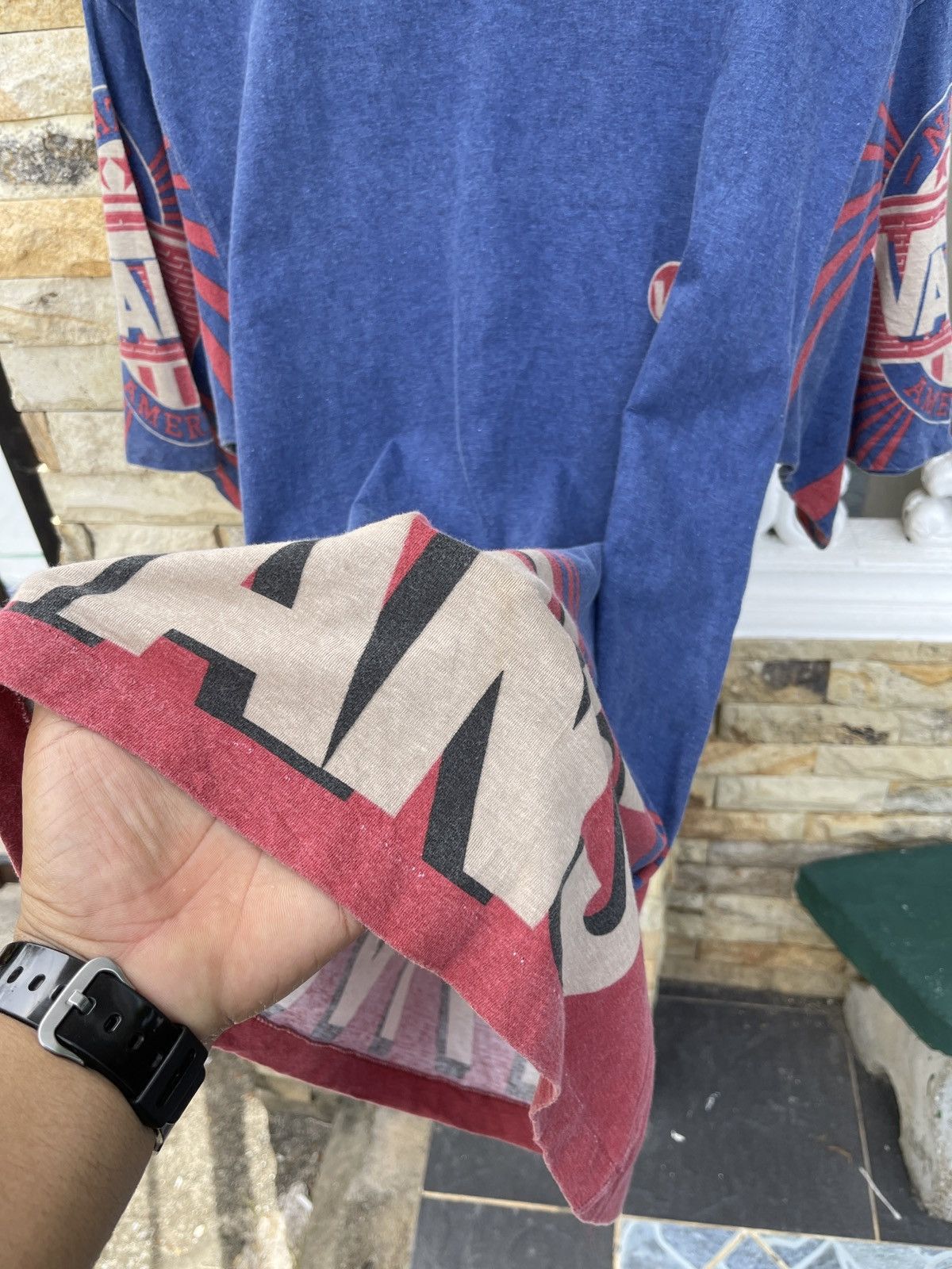 Vans × Vintage Last Drop🔥Rare🔥Vtg90s VANS Off The Wall Native Overprint Tee Size US L / EU 52-54 / 3 - 13 Thumbnail