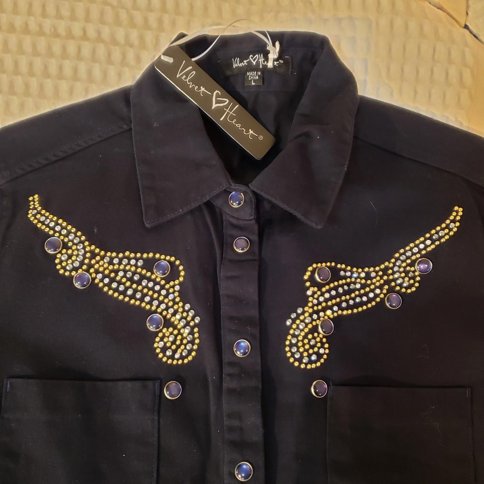 Other Black Long Sleeve Button-Up Shirt with Gold and Rhinestones Size L / US 10 / IT 46 - 4 Thumbnail