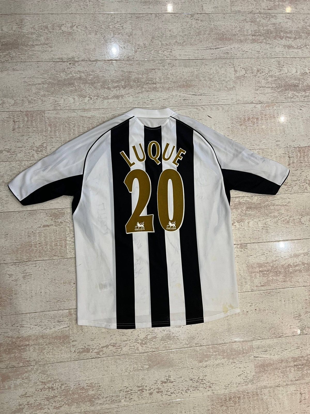Adidas 🔥VINTAGE SUPER RARE NEWCASTLE UNITED LUQUE SIGNED JERSEY🔥 Size US XL / EU 56 / 4 - 5 Thumbnail