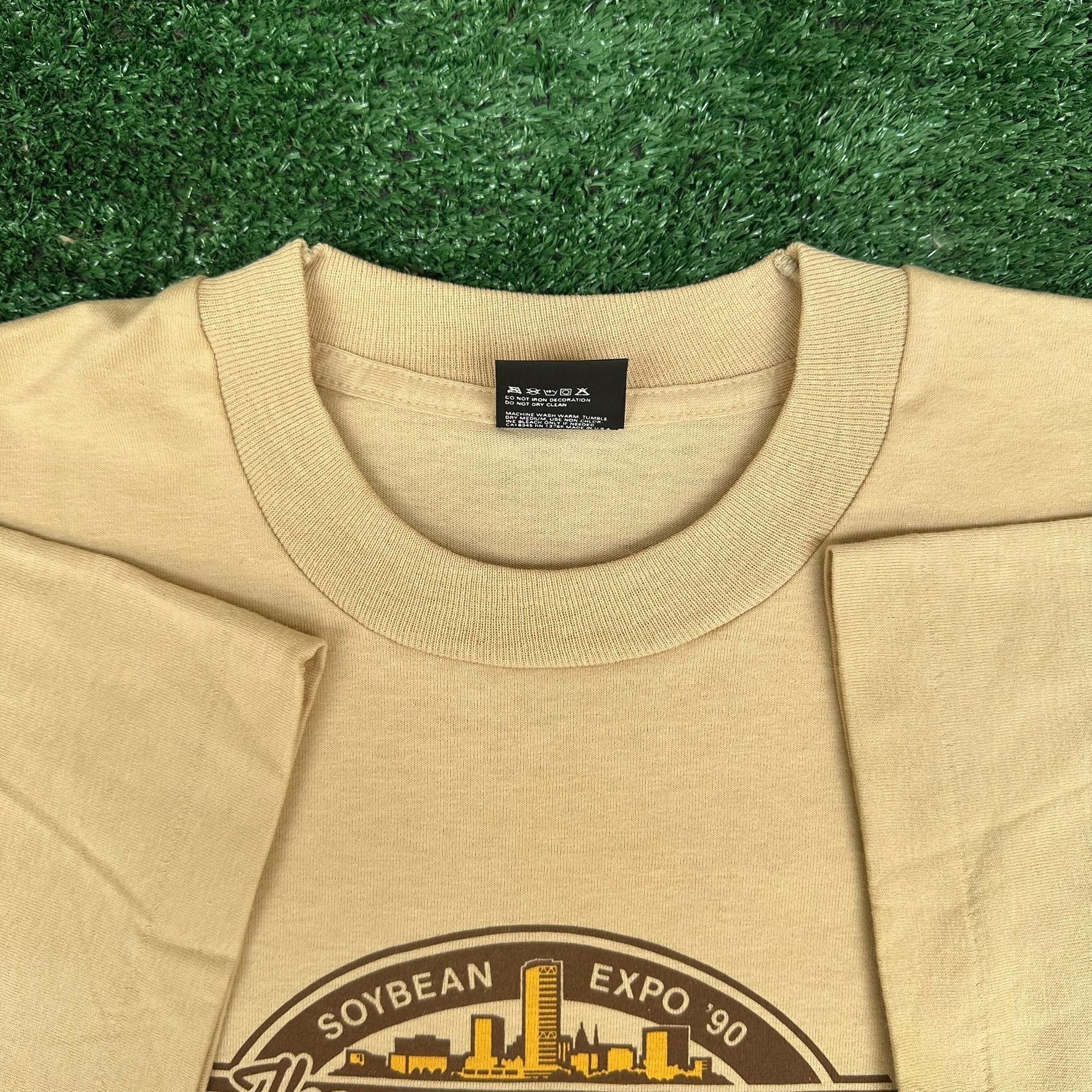 Vintage Vintage 90s Wisconsin Soybean Expo T-Shirt Farmer Agricultur Size US XL / EU 56 / 4 - 4 Thumbnail